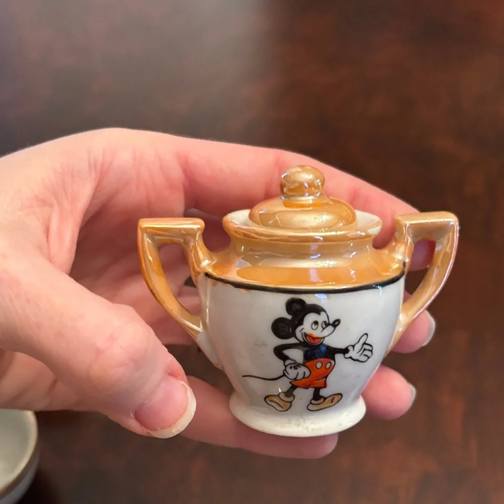 Vintage Antique 30’s or 40’s Disney Mickey & Minne Mouse Lusterware Set 6 Pieces